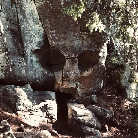 Beglamp Glamping - Narty, Gory I Park Narodowy シュチトナ