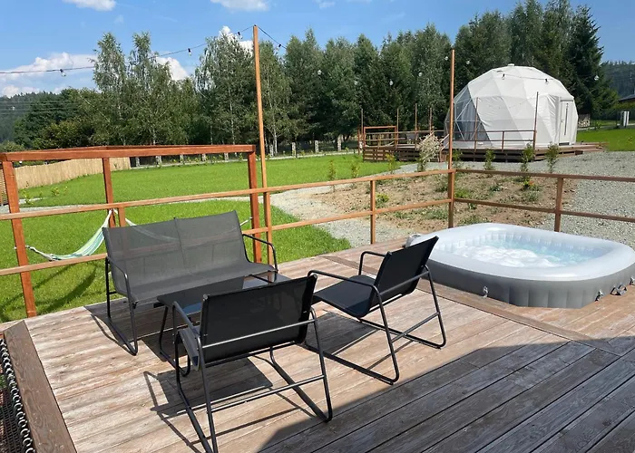 Beglamp Glamping - Narty, Gory I Park Narodowy שצ'צ'יטנה (Szczytna)